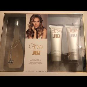 JLo Glow gift set